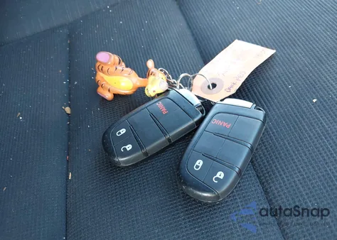 2014 Jeep Grand Cherokee Laredo из США, поврежденный, VIN 1C4RJFAG2EC414857